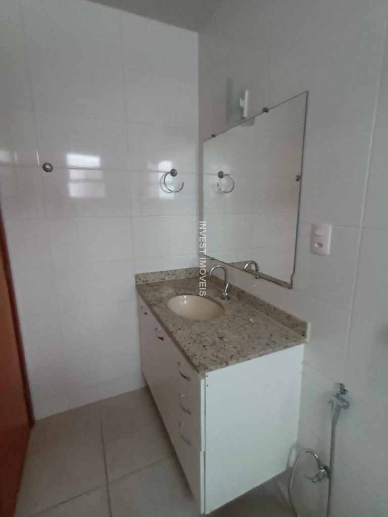 Apartamento 3 Quartos com 1 Suíte Apartamento 3 Quartos com 1 Suíte