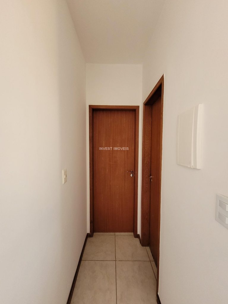 Excelente quarto e sala separado e mobiliado em São Mateus Excelente quarto e sala separado e mobiliado em São Mateus