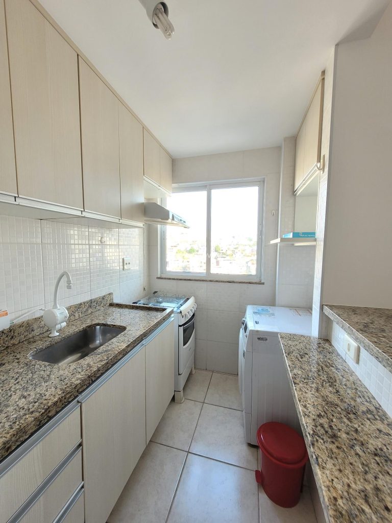 Excelente quarto e sala separado e mobiliado em São Mateus Excelente quarto e sala separado e mobiliado em São Mateus
