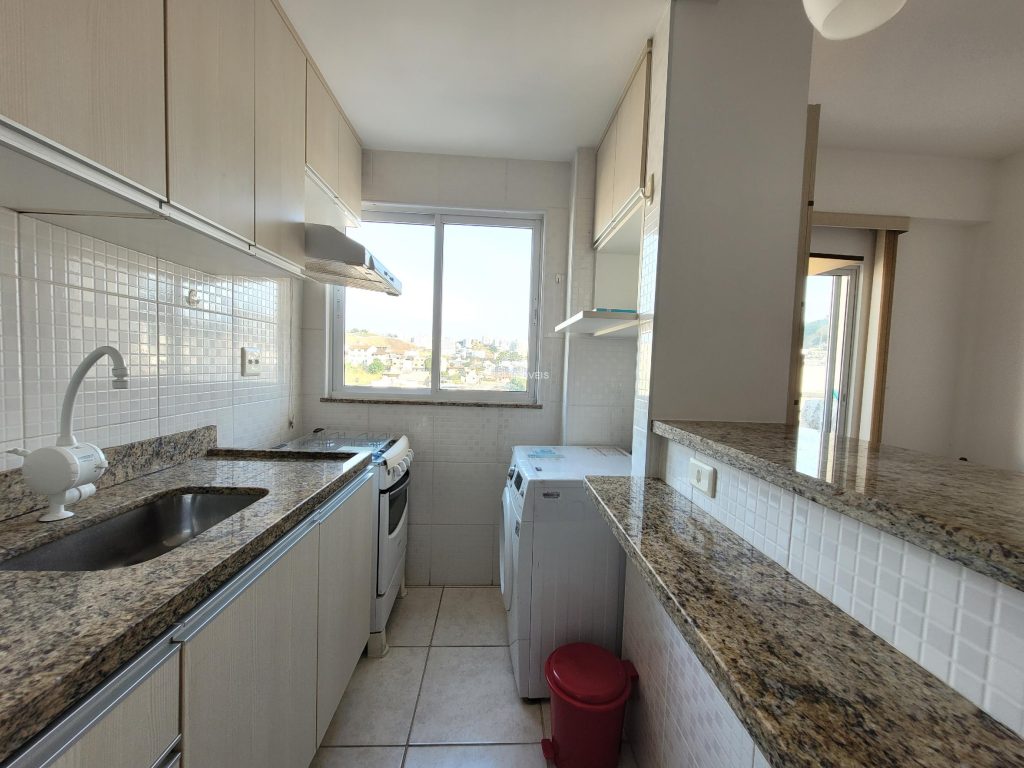 Excelente quarto e sala separado e mobiliado em São Mateus Excelente quarto e sala separado e mobiliado em São Mateus