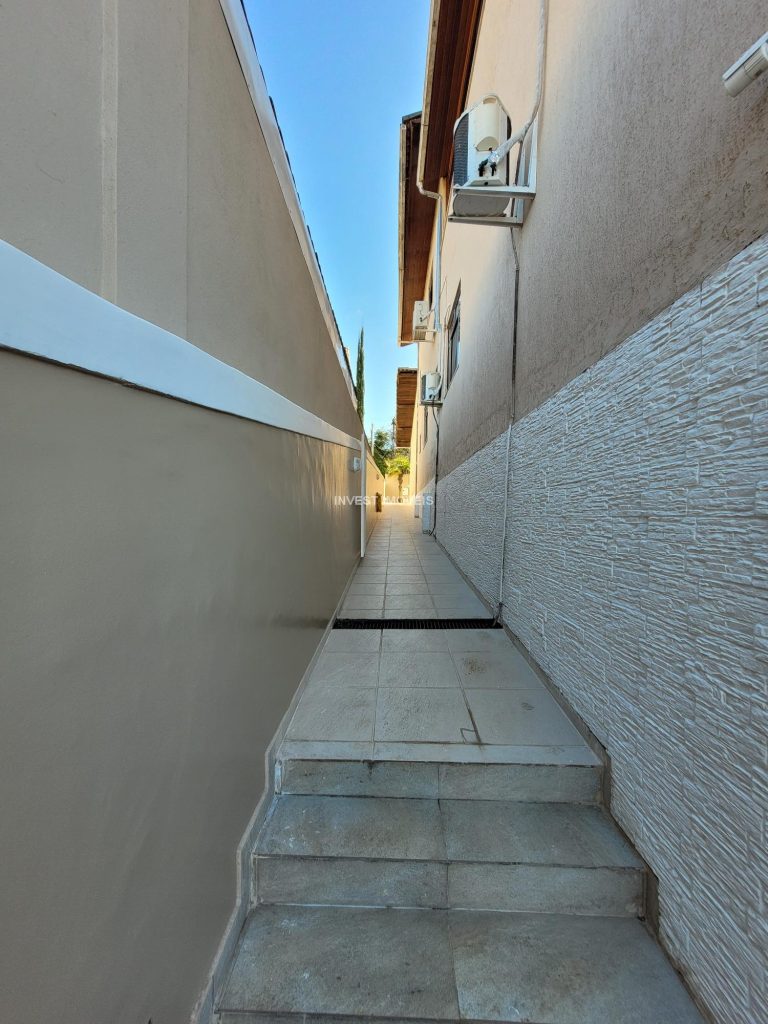 Excelente casa Condomínio Portal da Torre 5 quartos com 2 suítes Excelente casa Condomínio Portal da Torre 5 quartos com 2 suítes