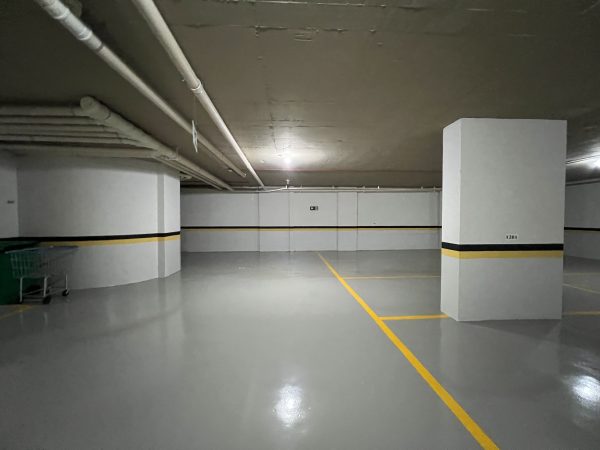 Espetacular alto luxo no Centro com 4 quartos sendo 4 suítes